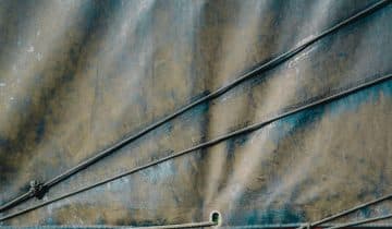 Tarp Accessories Guide: Ropes, Bungees, Grommets for Aussie Winds